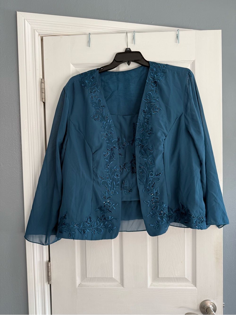 JJs House Teal Embroidered Women's Jacket and Shell and flowy pants